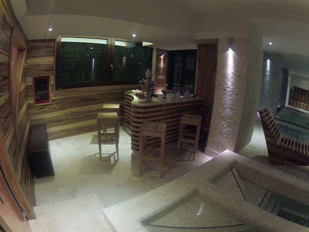 Ovindoli Park Hotel & Spa Exterior photo